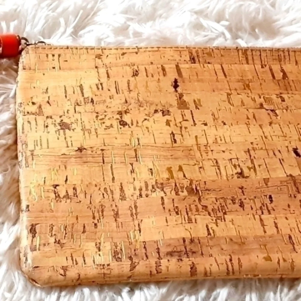 Mary Kay Faux Cork Make-Up/Accessories Clutch